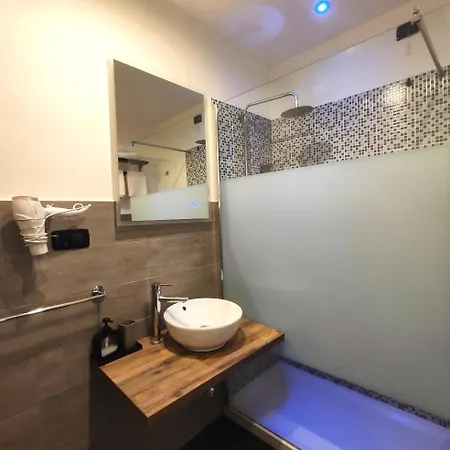 Chroma Italy - Chroma Deka Guest house