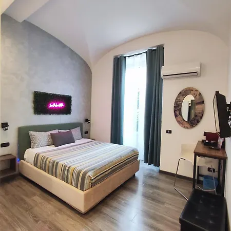 Chroma Italy - Chroma Deka בית הארחה רומא
