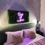 Chroma Italy - Chroma Deka בית הארחה